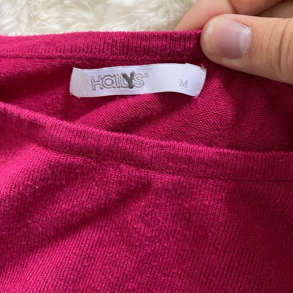 Sweater - Picture 2 of 3